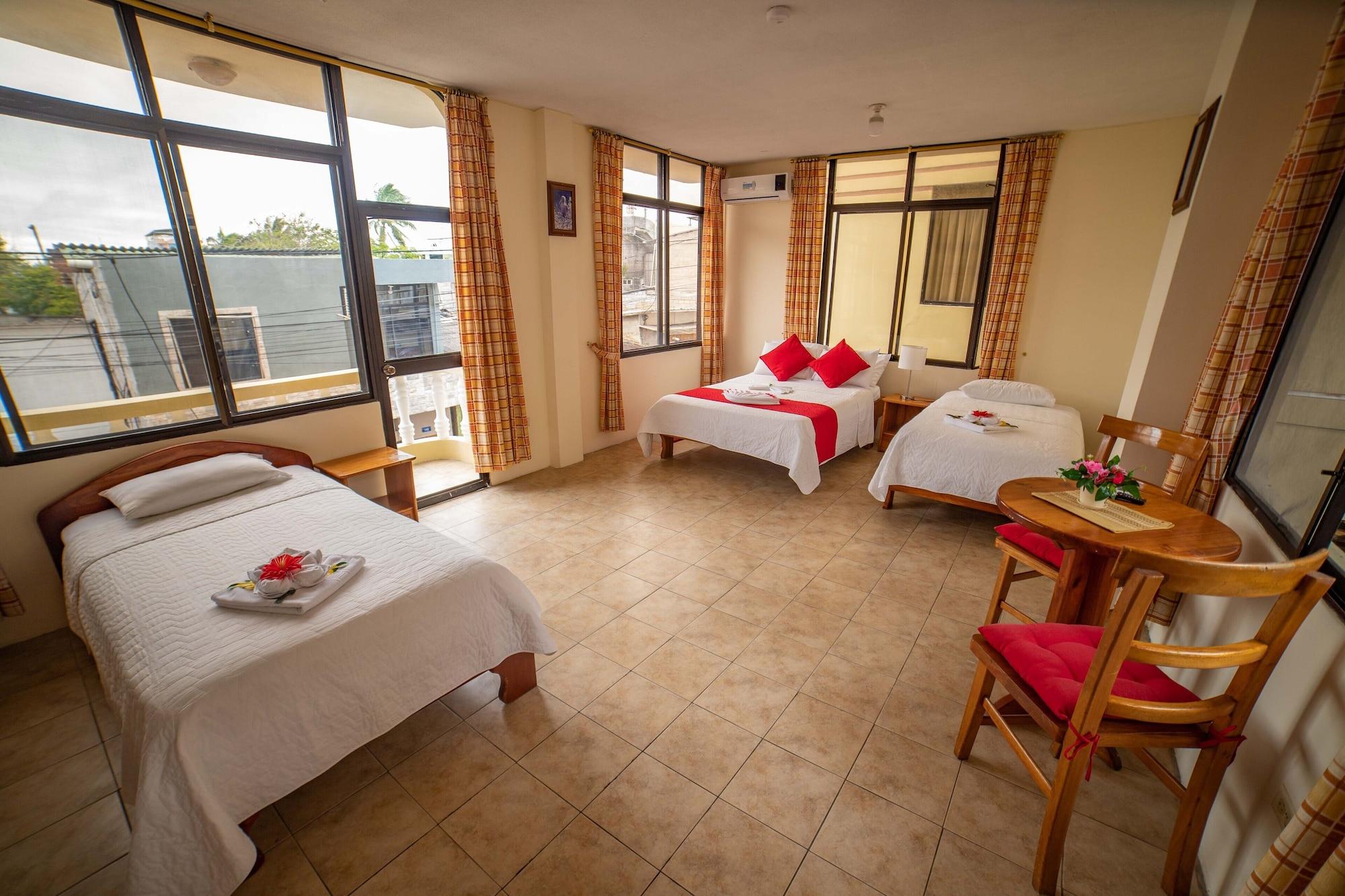 Hotel Red Booby Puerto Ayora  Extérieur photo
